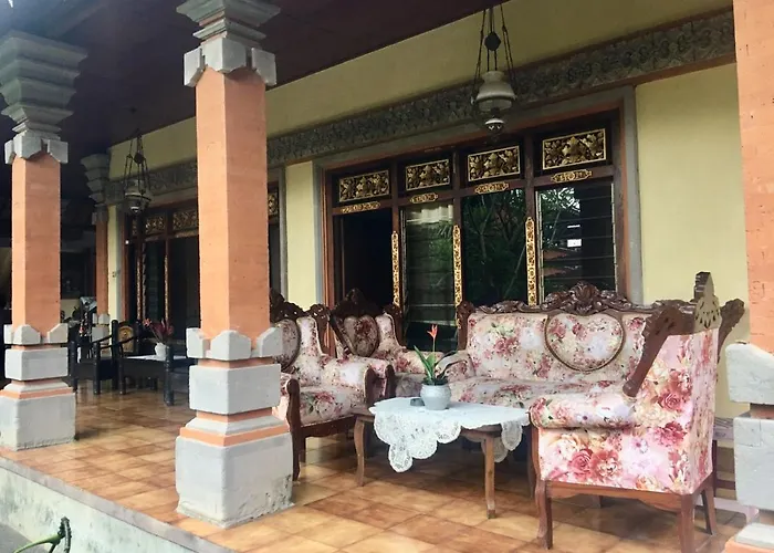 Puri Mandala Kaleran Hotel